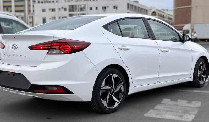 
								2020 Hyundai Elantra SE full									