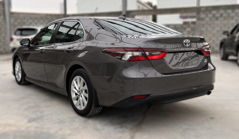 
								2023 TOYOTA CAMRY LE 2.5L V4 full									