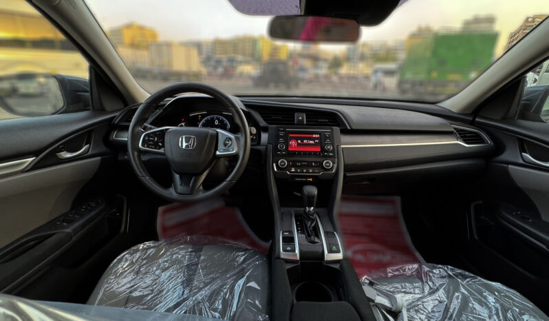 
								2020 HONDA CIVIC LX  2L V4 full									