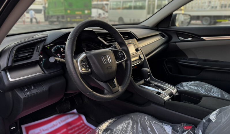 
								2020 HONDA CIVIC LX  2L V4 full									